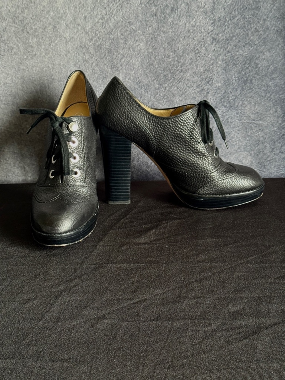 Coach Black Leather Wingtip Lace-Up Heels - Picture 2 of 8